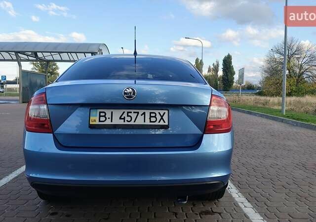 Синій Шкода Рапід, об'ємом двигуна 1.6 л та пробігом 165 тис. км за 8000 $, фото 3 на Automoto.ua