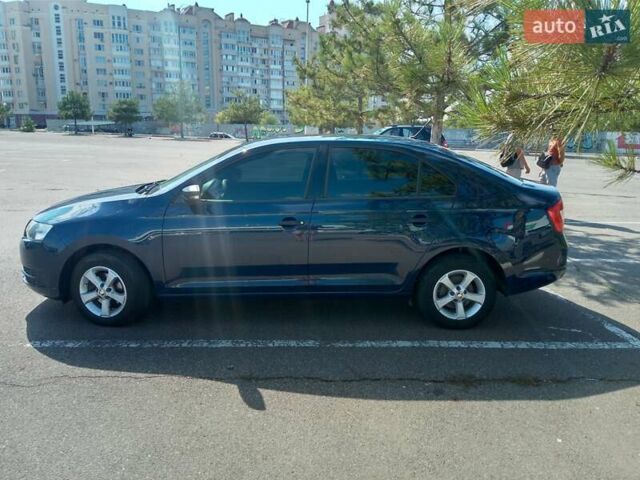 Синій Шкода Рапід, об'ємом двигуна 1.2 л та пробігом 141 тис. км за 8200 $, фото 5 на Automoto.ua