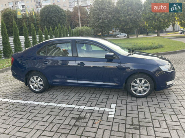 Синий Шкода Рапид, объемом двигателя 1.6 л и пробегом 250 тыс. км за 6500 $, фото 5 на Automoto.ua