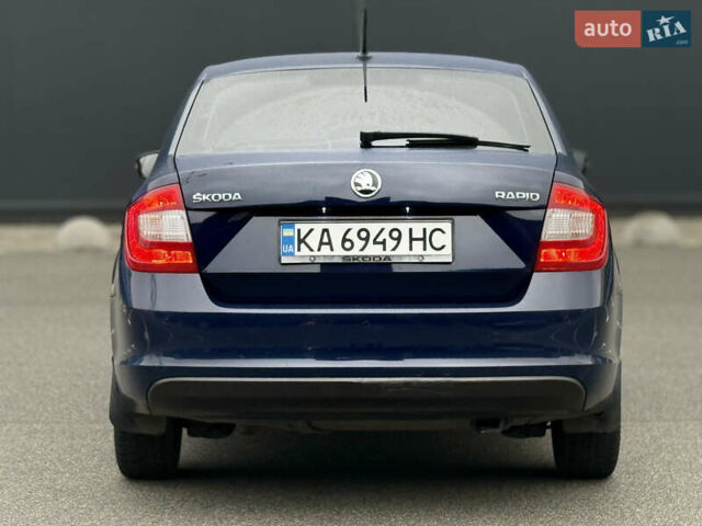 Синій Шкода Рапід, об'ємом двигуна 1.42 л та пробігом 204 тис. км за 7600 $, фото 12 на Automoto.ua
