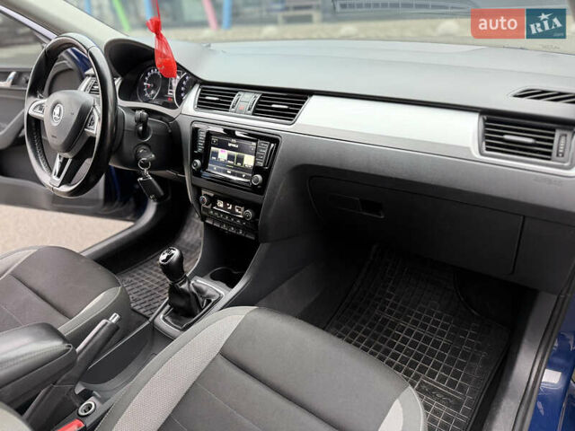 Синій Шкода Рапід, об'ємом двигуна 1.42 л та пробігом 204 тис. км за 7600 $, фото 29 на Automoto.ua