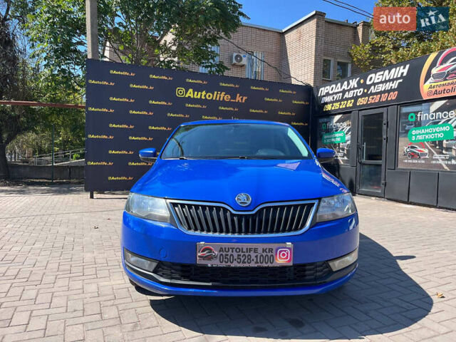 Синий Шкода Рапид, объемом двигателя 1.6 л и пробегом 167 тыс. км за 9900 $, фото 2 на Automoto.ua