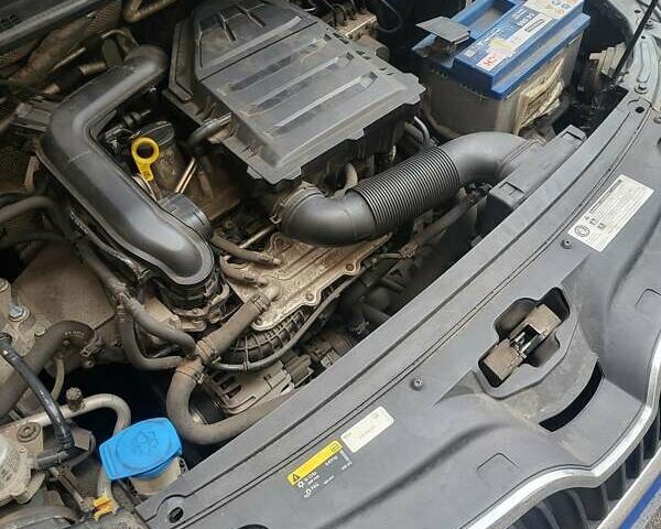 Синій Шкода Рапід, об'ємом двигуна 1 л та пробігом 126 тис. км за 8500 $, фото 4 на Automoto.ua
