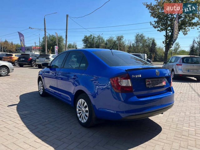Синий Шкода Рапид, объемом двигателя 1.6 л и пробегом 167 тыс. км за 9900 $, фото 4 на Automoto.ua