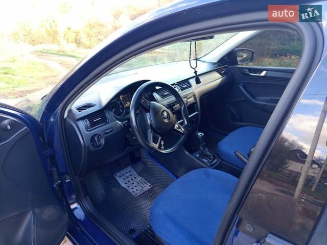 Синий Шкода Рапид, объемом двигателя 1.6 л и пробегом 221 тыс. км за 9900 $, фото 16 на Automoto.ua