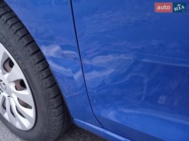 Синий Шкода Рапид, объемом двигателя 1 л и пробегом 117 тыс. км за 9950 $, фото 18 на Automoto.ua