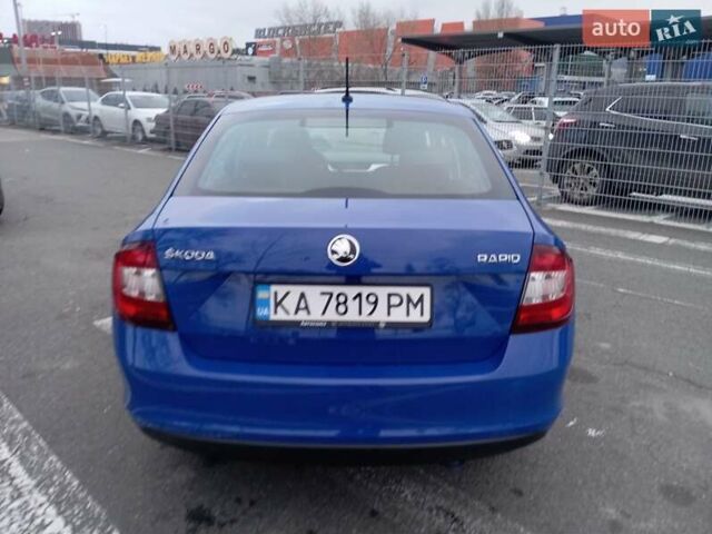 Синий Шкода Рапид, объемом двигателя 1 л и пробегом 117 тыс. км за 9950 $, фото 5 на Automoto.ua