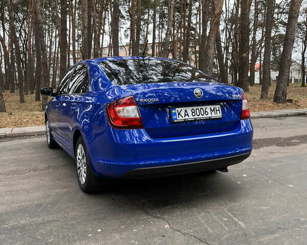 Синий Шкода Рапид, объемом двигателя 1 л и пробегом 99 тыс. км за 10400 $, фото 3 на Automoto.ua