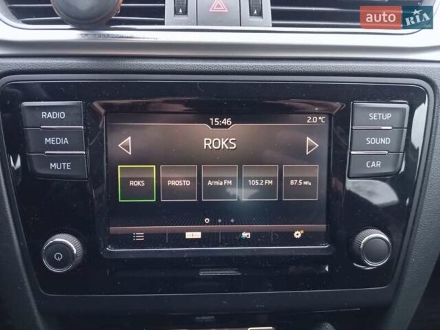 Синий Шкода Рапид, объемом двигателя 1 л и пробегом 117 тыс. км за 9950 $, фото 12 на Automoto.ua