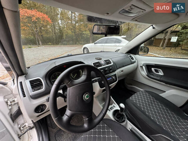 Шкода Румстер 2007 у Дрогобичі на Automoto.ua Білий Шкода Румстер, об'ємом двигуна 1.4 л та пробігом 244 тис. км за 4650 $, фото 46 на Automoto.ua