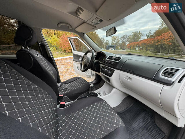 Шкода Румстер 2007 у Дрогобичі на Automoto.ua Білий Шкода Румстер, об'ємом двигуна 1.4 л та пробігом 244 тис. км за 4650 $, фото 56 на Automoto.ua