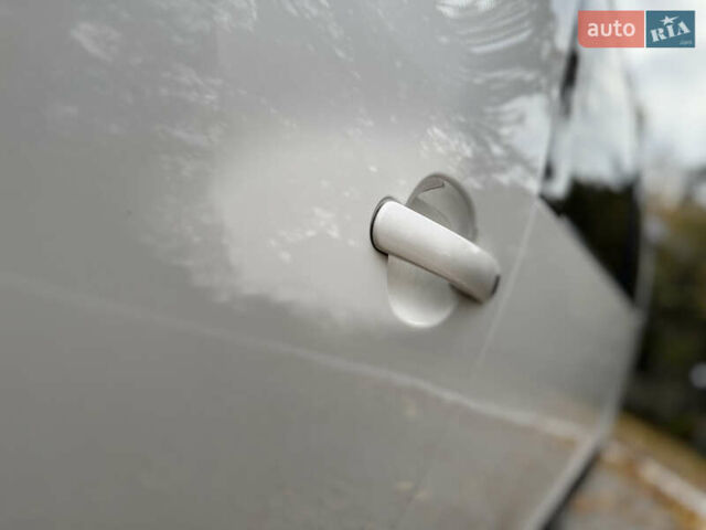Шкода Румстер 2007 у Дрогобичі на Automoto.ua Білий Шкода Румстер, об'ємом двигуна 1.4 л та пробігом 244 тис. км за 4650 $, фото 32 на Automoto.ua
