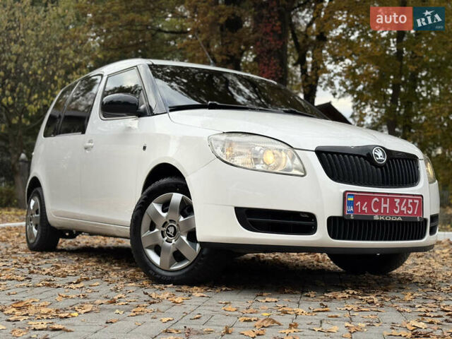 Шкода Румстер 2007 у Дрогобичі на Automoto.ua Білий Шкода Румстер, об'ємом двигуна 1.4 л та пробігом 244 тис. км за 4650 $, фото 4 на Automoto.ua