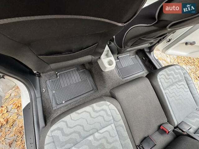 Шкода Румстер 2007 у Дрогобичі на Automoto.ua Білий Шкода Румстер, об'ємом двигуна 1.4 л та пробігом 244 тис. км за 4650 $, фото 71 на Automoto.ua