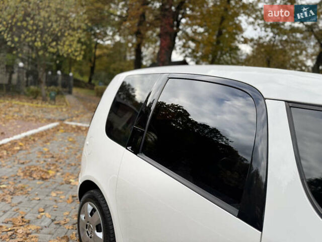 Шкода Румстер 2007 у Дрогобичі на Automoto.ua Білий Шкода Румстер, об'ємом двигуна 1.4 л та пробігом 244 тис. км за 4650 $, фото 16 на Automoto.ua