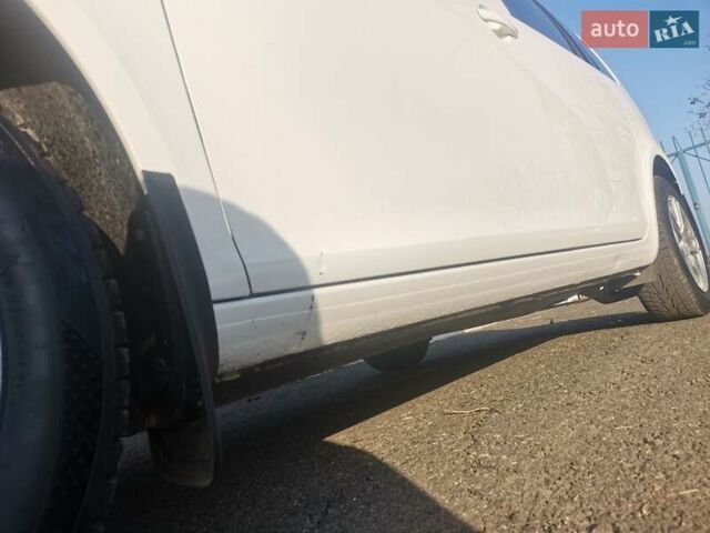 Белый Шкода Румстер, объемом двигателя 1.6 л и пробегом 214 тыс. км за 6000 $, фото 32 на Automoto.ua