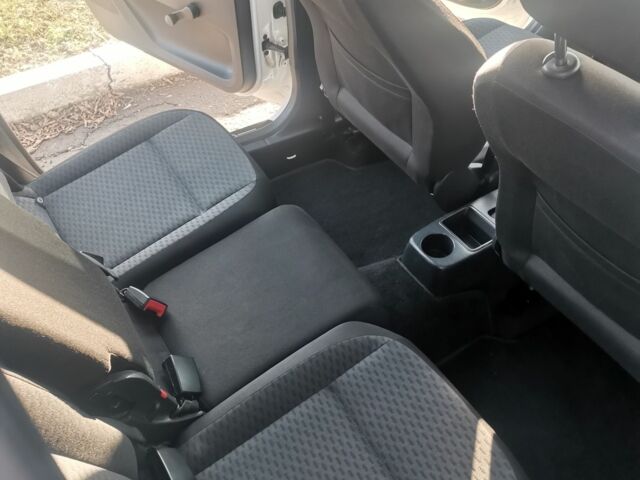 Белый Шкода Румстер, объемом двигателя 0 л и пробегом 214 тыс. км за 5750 $, фото 5 на Automoto.ua