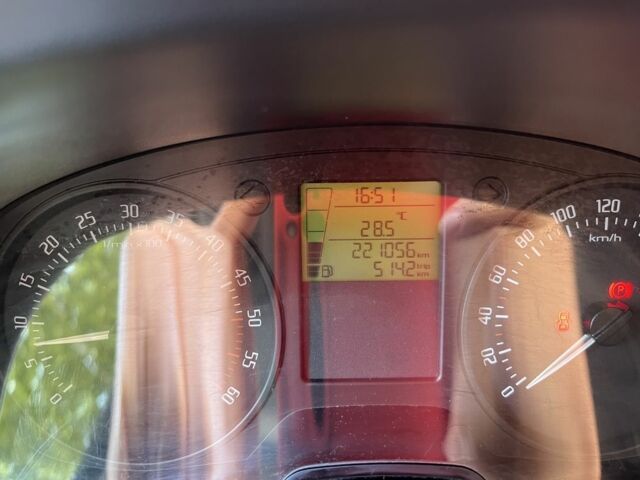 Білий Шкода Румстер, об'ємом двигуна 1.6 л та пробігом 222 тис. км за 6000 $, фото 7 на Automoto.ua