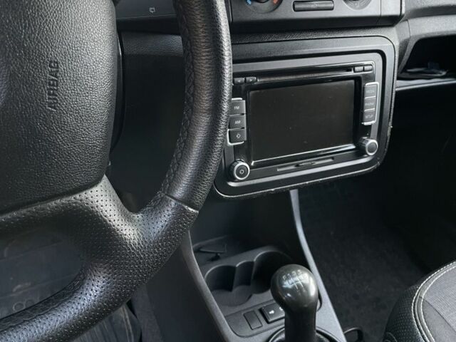 Білий Шкода Румстер, об'ємом двигуна 1.4 л та пробігом 422 тис. км за 4000 $, фото 5 на Automoto.ua