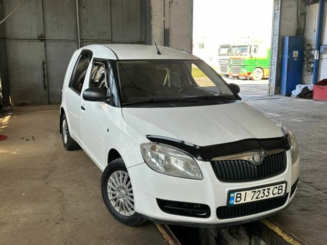 Білий Шкода Румстер, об'ємом двигуна 1.4 л та пробігом 239 тис. км за 4000 $, фото 6 на Automoto.ua