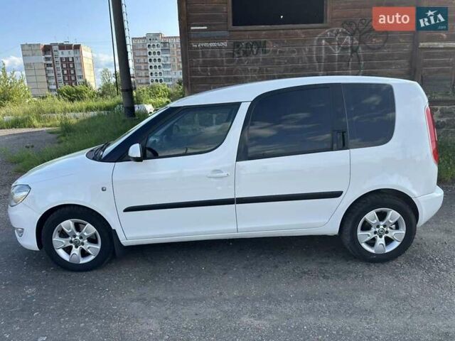 Белый Шкода Румстер, объемом двигателя 1.6 л и пробегом 242 тыс. км за 5300 $, фото 1 на Automoto.ua