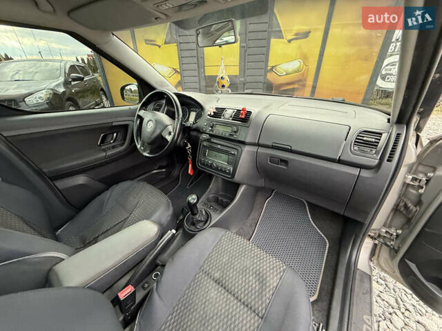 Бежевый Шкода Румстер, объемом двигателя 1.6 л и пробегом 343 тыс. км за 6300 $, фото 29 на Automoto.ua