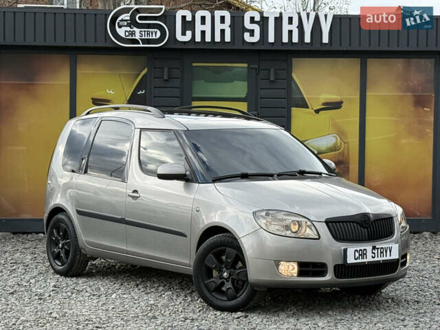 Бежевый Шкода Румстер, объемом двигателя 1.6 л и пробегом 343 тыс. км за 6300 $, фото 1 на Automoto.ua