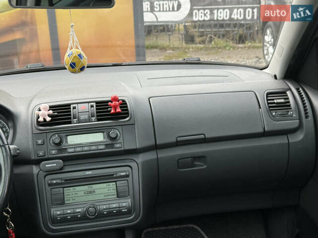 Бежевый Шкода Румстер, объемом двигателя 1.6 л и пробегом 343 тыс. км за 6300 $, фото 38 на Automoto.ua