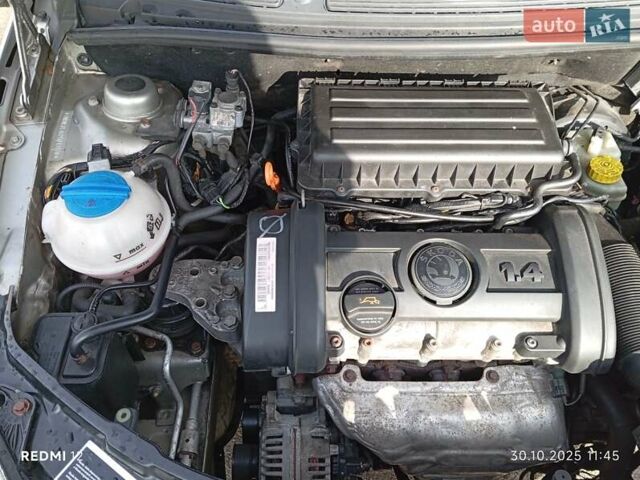 Бежевый Шкода Румстер, объемом двигателя 1.4 л и пробегом 236 тыс. км за 5999 $, фото 63 на Automoto.ua