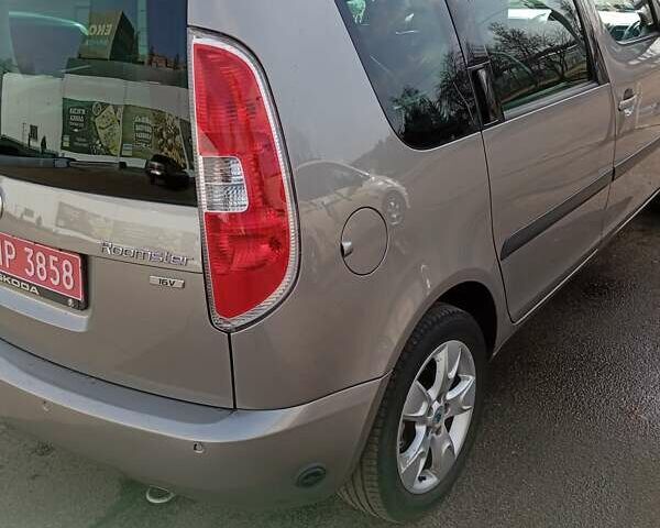 Бежевый Шкода Румстер, объемом двигателя 1.4 л и пробегом 236 тыс. км за 5999 $, фото 11 на Automoto.ua