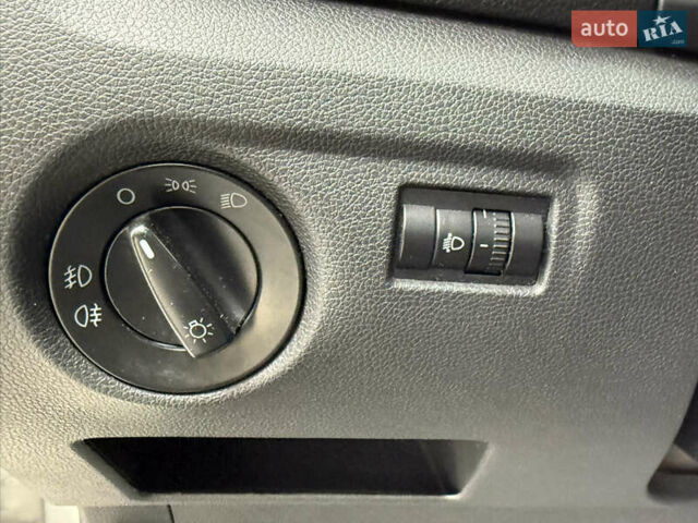 Бежевый Шкода Румстер, объемом двигателя 1.6 л и пробегом 343 тыс. км за 6300 $, фото 47 на Automoto.ua