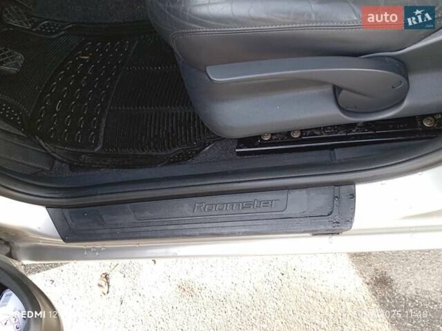 Бежевый Шкода Румстер, объемом двигателя 1.4 л и пробегом 236 тыс. км за 5999 $, фото 36 на Automoto.ua