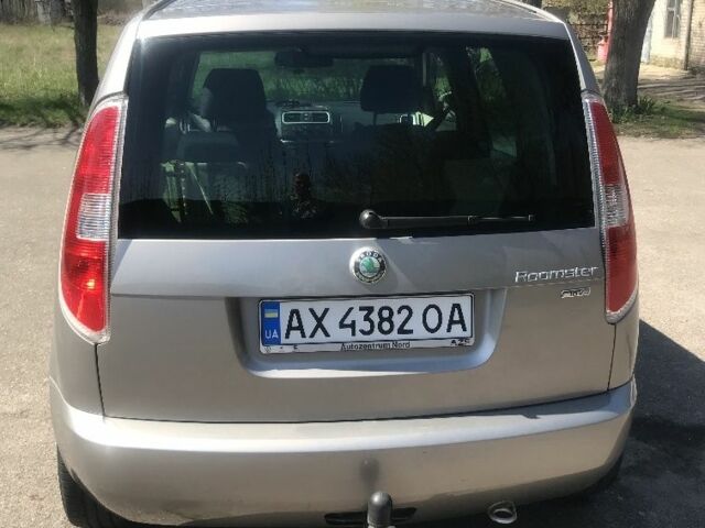 Бежевий Шкода Румстер, об'ємом двигуна 1.6 л та пробігом 252 тис. км за 5800 $, фото 2 на Automoto.ua