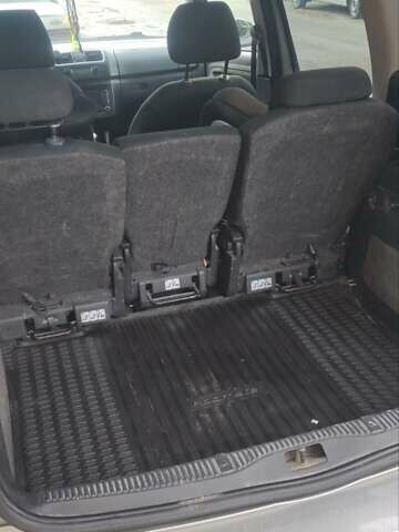 Бежевый Шкода Румстер, объемом двигателя 1.6 л и пробегом 305 тыс. км за 5000 $, фото 3 на Automoto.ua