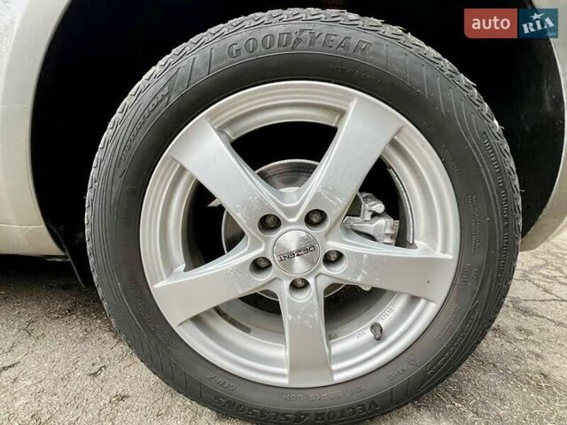 Бежевый Шкода Румстер, объемом двигателя 1.6 л и пробегом 197 тыс. км за 7350 $, фото 35 на Automoto.ua