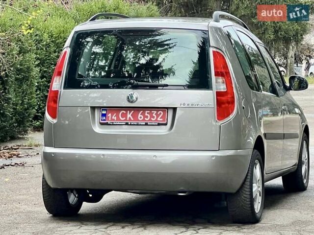 Бежевый Шкода Румстер, объемом двигателя 1.6 л и пробегом 197 тыс. км за 7350 $, фото 12 на Automoto.ua