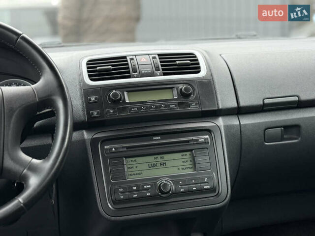 Бежевый Шкода Румстер, объемом двигателя 1.6 л и пробегом 202 тыс. км за 5750 $, фото 23 на Automoto.ua