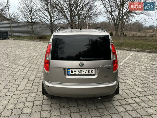 Бежевый Шкода Румстер, объемом двигателя 1.6 л и пробегом 214 тыс. км за 6700 $, фото 7 на Automoto.ua