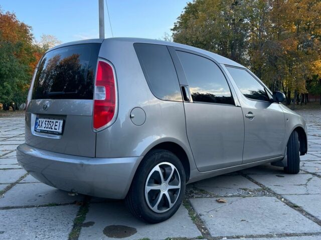 Бежевый Шкода Румстер, объемом двигателя 1.4 л и пробегом 290 тыс. км за 4500 $, фото 1 на Automoto.ua