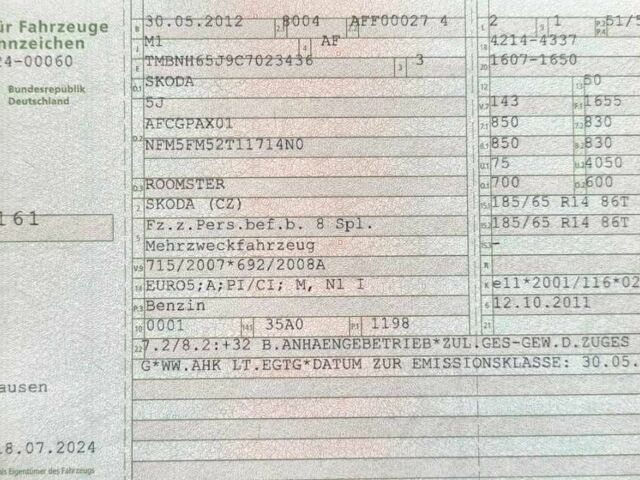 Черный Шкода Румстер, объемом двигателя 0 л и пробегом 72 тыс. км за 6882 $, фото 8 на Automoto.ua