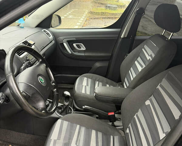 Чорний Шкода Румстер, об'ємом двигуна 1.6 л та пробігом 193 тис. км за 3954 $, фото 14 на Automoto.ua