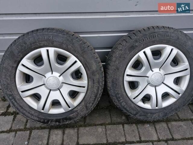 Чорний Шкода Румстер, об'ємом двигуна 1.39 л та пробігом 152 тис. км за 5400 $, фото 15 на Automoto.ua