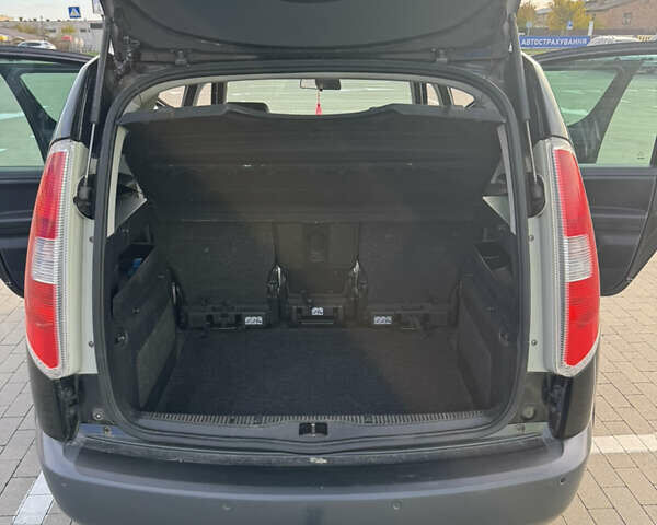 Черный Шкода Румстер, объемом двигателя 1.9 л и пробегом 222 тыс. км за 6999 $, фото 19 на Automoto.ua