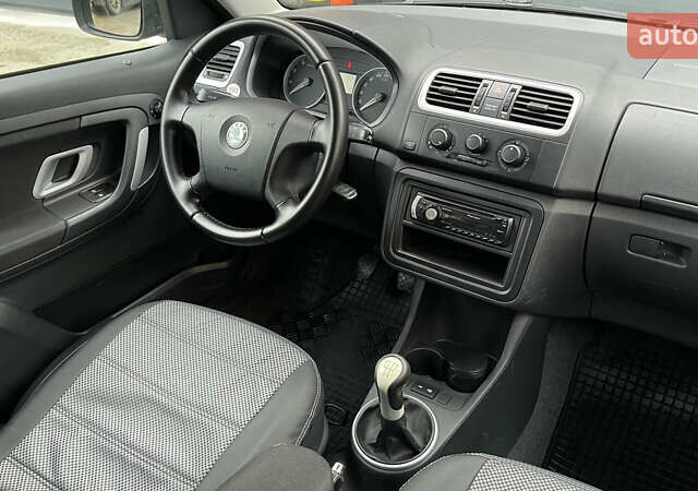 Чорний Шкода Румстер, об'ємом двигуна 1.4 л та пробігом 254 тис. км за 4600 $, фото 37 на Automoto.ua