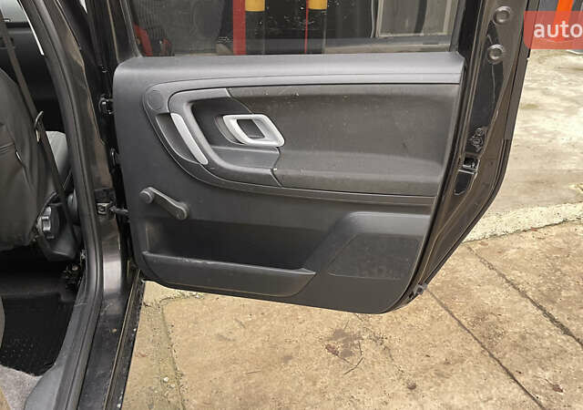 Чорний Шкода Румстер, об'ємом двигуна 1.4 л та пробігом 254 тис. км за 4600 $, фото 44 на Automoto.ua