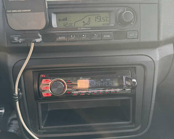 Черный Шкода Румстер, объемом двигателя 1.9 л и пробегом 222 тыс. км за 6999 $, фото 32 на Automoto.ua