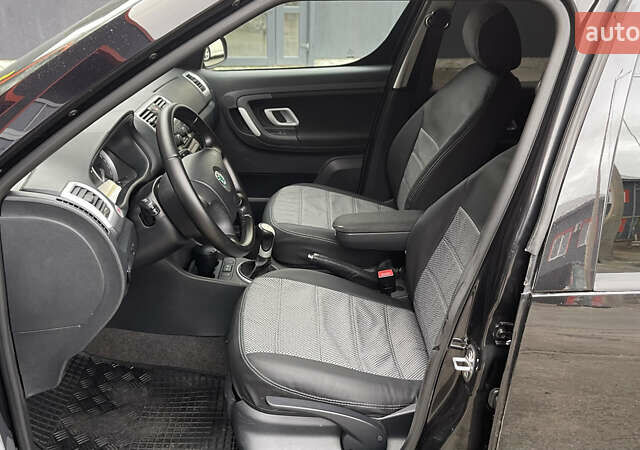 Чорний Шкода Румстер, об'ємом двигуна 1.4 л та пробігом 254 тис. км за 4600 $, фото 34 на Automoto.ua