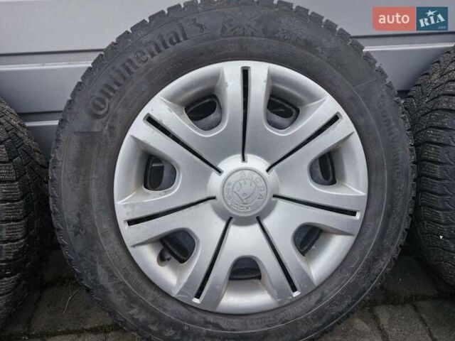 Чорний Шкода Румстер, об'ємом двигуна 1.39 л та пробігом 152 тис. км за 5400 $, фото 14 на Automoto.ua