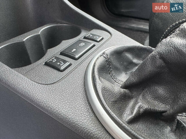 Черный Шкода Румстер, объемом двигателя 1.9 л и пробегом 224 тыс. км за 7250 $, фото 29 на Automoto.ua