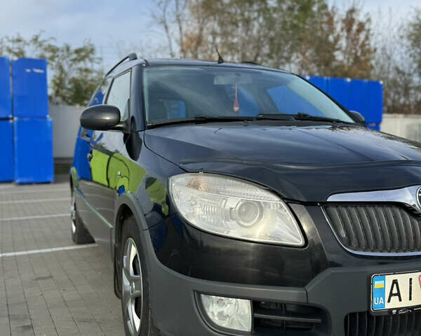 Черный Шкода Румстер, объемом двигателя 1.9 л и пробегом 224 тыс. км за 7250 $, фото 10 на Automoto.ua
